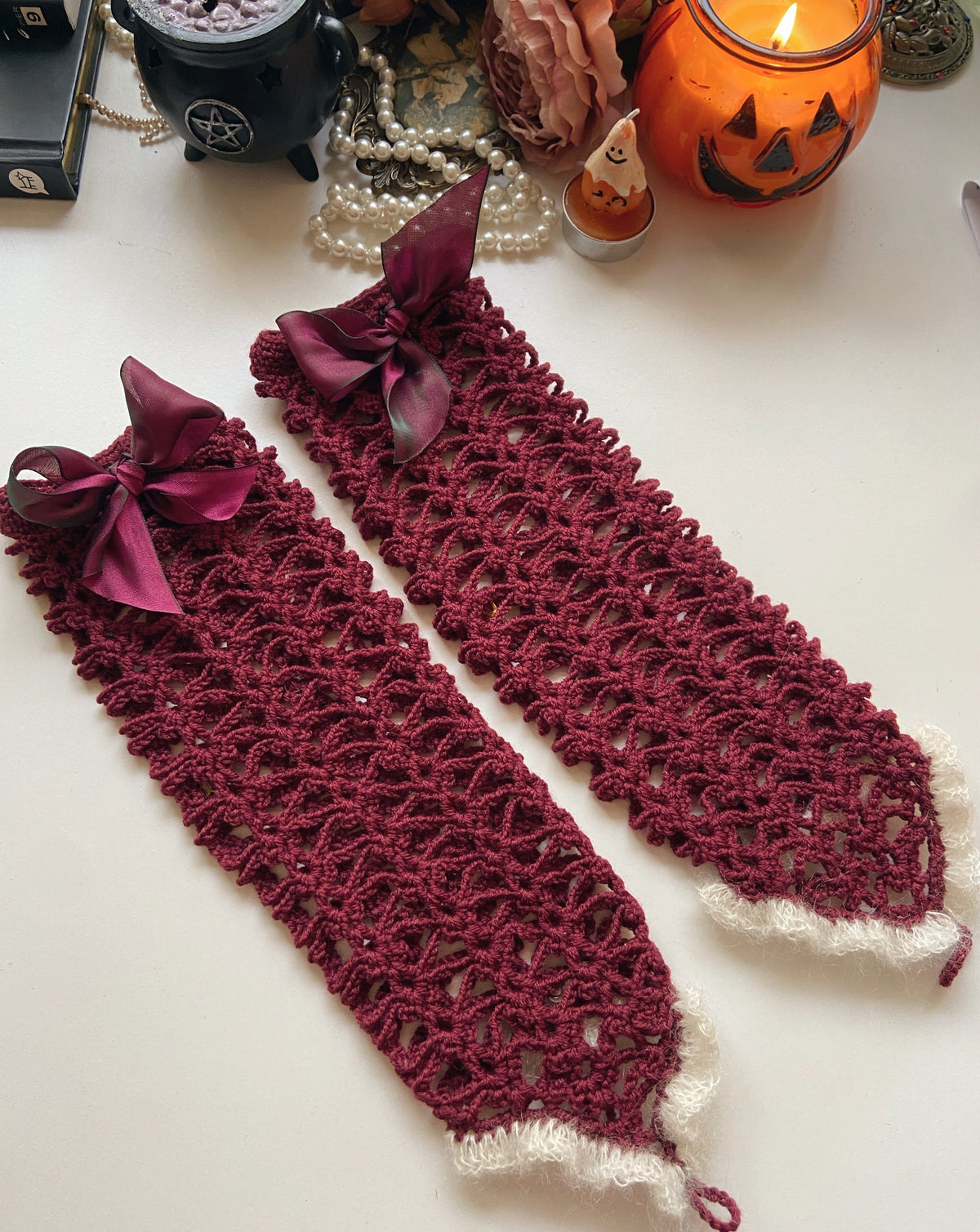 Amarie Romantic Lace HOOD SET
